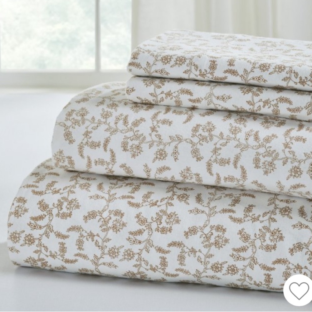 Floral White and Brown Sheets, king